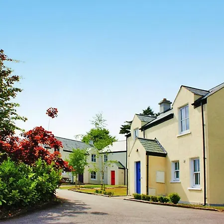 Terraced Houses Bunratty Eir021015 Iyb בית נופש Droíchead an Chláir